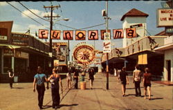 Boardwalk, Salisbury Beach Postcard