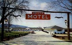 Holly-K-Motel, West on U.S. Route 20, Albany road Postcard