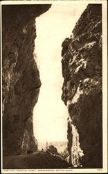 Sinclair Canyon, Wnidermere Motor Road Postcard