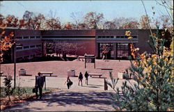 Delaware County Community College, Media Line Rd. & Route 252 Pennsylvania Postcard Postcard