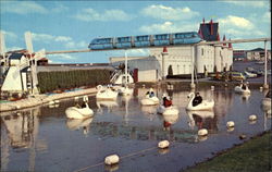 Dutch Wonderland Castle Gift Shop, U. S. Route 30 East Postcard