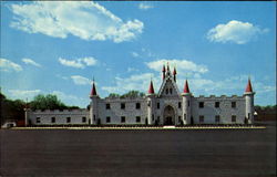 Dutch Wonderland Castle Gift Shop, U. S. Route 30 East Lancaster, PA Postcard Postcard