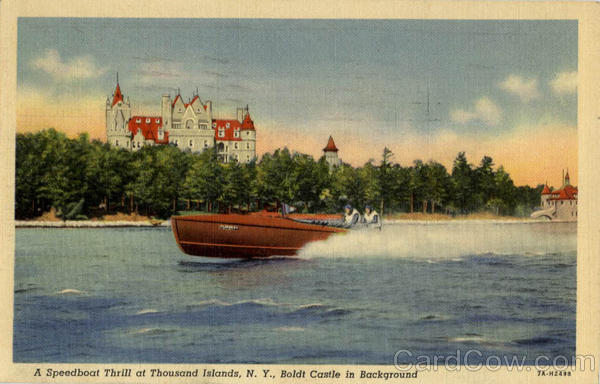 Speedboat Thrill at Thousand Islands Boldt Castle New York