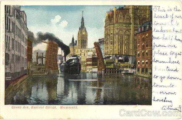 Grand Ave Bascule Drawbridge Milwaukee Wisconsin Boats, Ships
