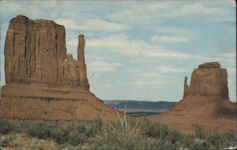 The Mittens, Monument Valley Devereux Geology, Rocks & Minerals