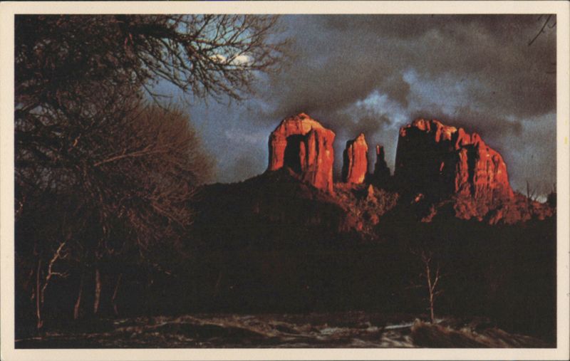 Courthouse Rock, Redrock Crossing Sedona Arizona Lucian Misse