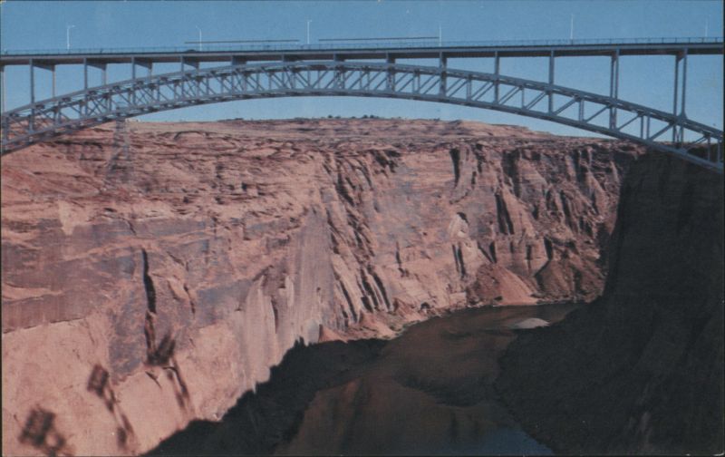 Bridge at Glen Canyon Dam, Arizona Mike Roberts