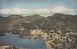 Honolulu, Hawaii Postcard