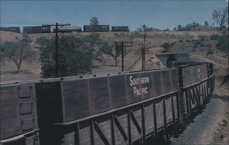 Southern Pacific Train, Tehachapi Loop, Walong, CA California