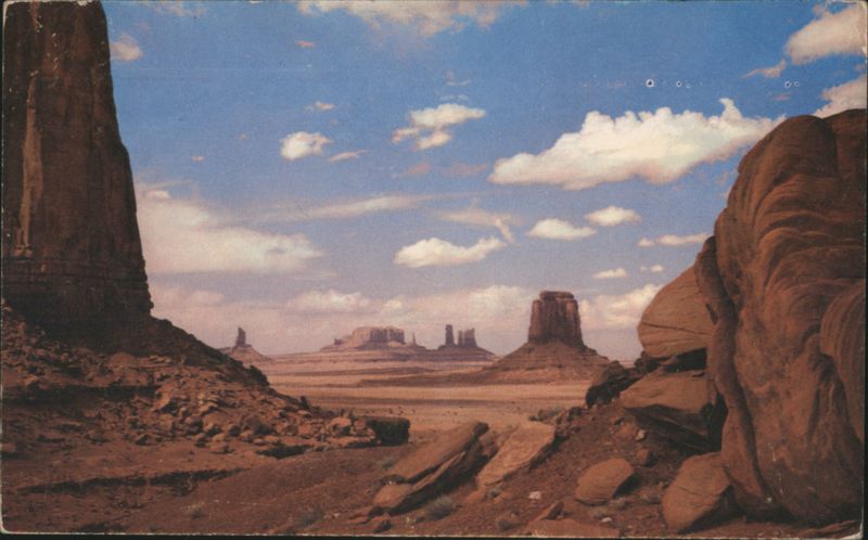 Monument Valley, Towering Peaks & Giant Columns Cowboy Western