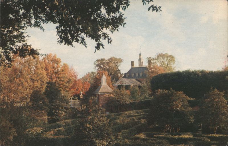 Holly Maze, Governor's Palace Gardens, Williamsburg Virginia