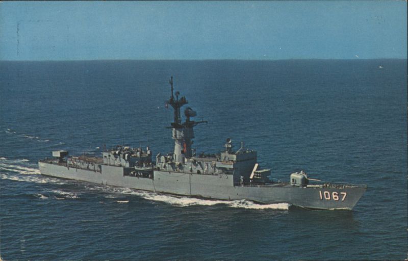 USS Francis Hammond (DE-1067) Anti-Submarine Escort