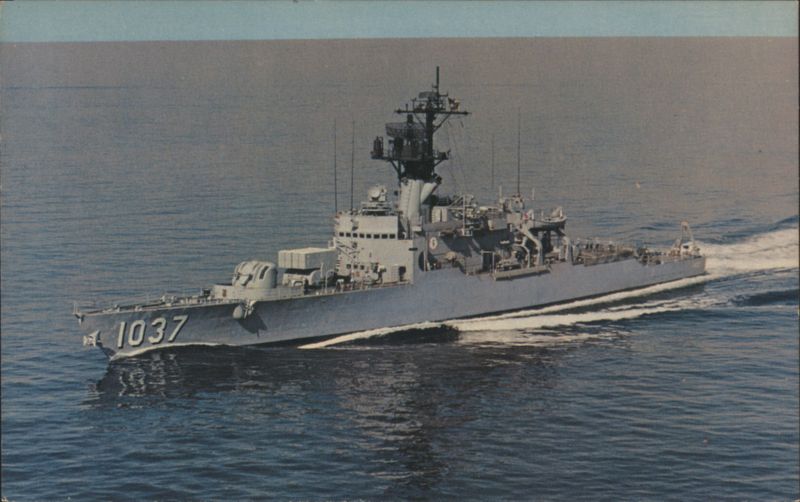 U.S.S. Bronstein (DE-1037) at Sea Ships