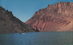 Flaming Gorge Reservoir, Flaming Gorge Canyon Postcard