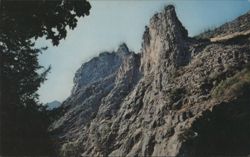 Windy Cliffs, Kings Canyon National Park Postcard