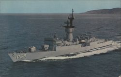 USS Bagley (DE-1069) at Sea Postcard