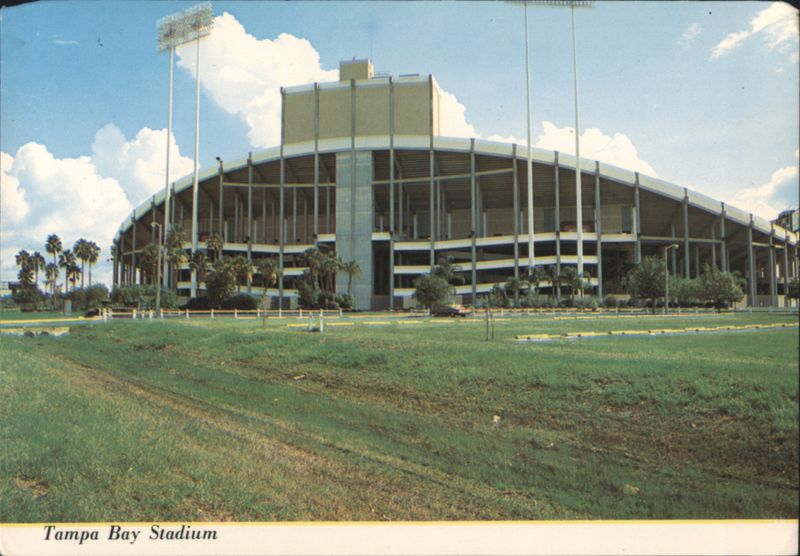 Tampa Bay Stadium, Home of the Buccaneers Florida RAY VALDES