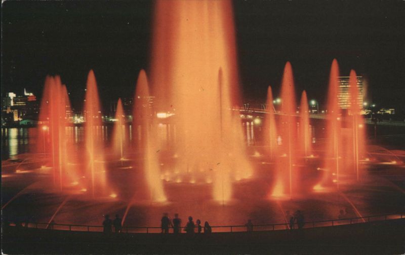 Fountain of Friendship at Night, Jacksonville Florida