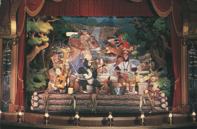 Country Bear Vacation Hoedown Curtain Call, Grizzly Hall