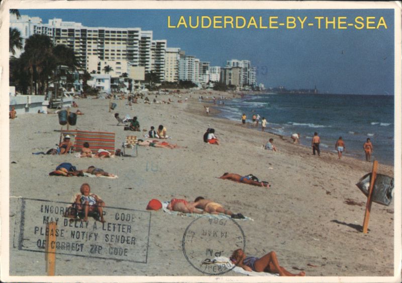 Lauderdale-By-The-Sea Beach Scene Florida