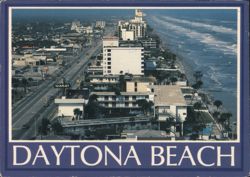 Daytona Beach, Aerial View Looking North Postcard