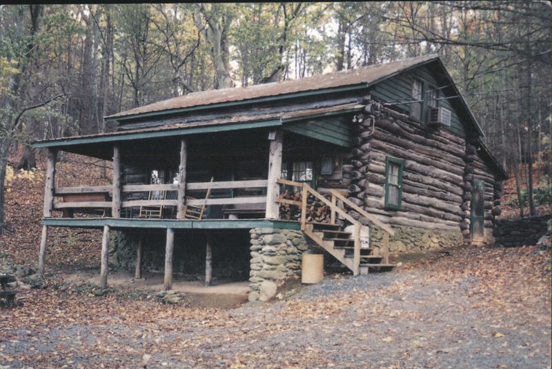 Graves' Mountain Lodge, Lower Cabin Syria Virginia