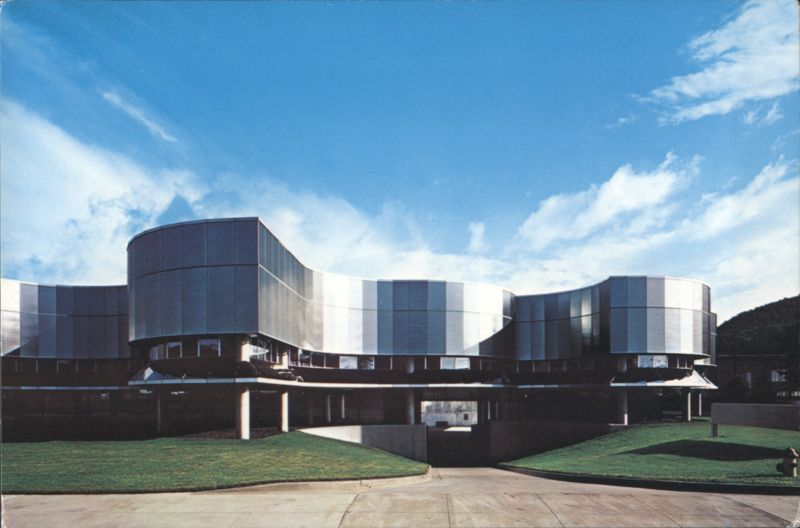 The Corning Museum of Glass, New Museum Building New York