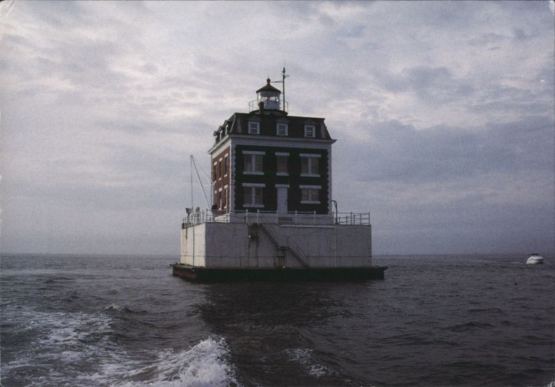 New London Ledge Lighthouse Connecticut KATHLEEN E. BRIGGS