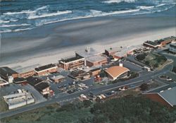 Surftides Beach Resort, Lincoln City, Oregon Postcard