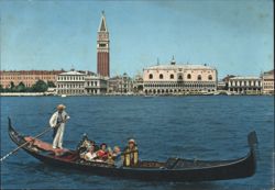 Panorama del Bacino S. Marco e gondola, Venezia Postcard