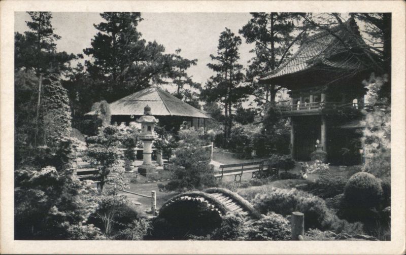 Japanese Tea Garden in Golden Gate Park, San Francisco California