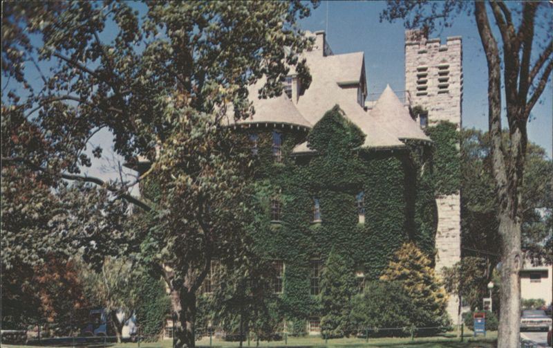 Davis Hall, University of Rhode Island Kingston