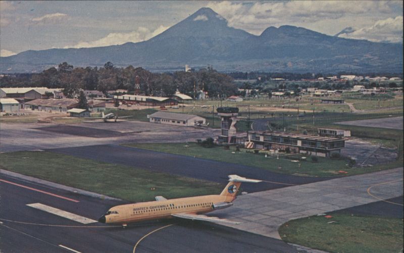 Aviateca BAC 111 Jet, Volcan de Agua, Guatemala Ricardo Mata