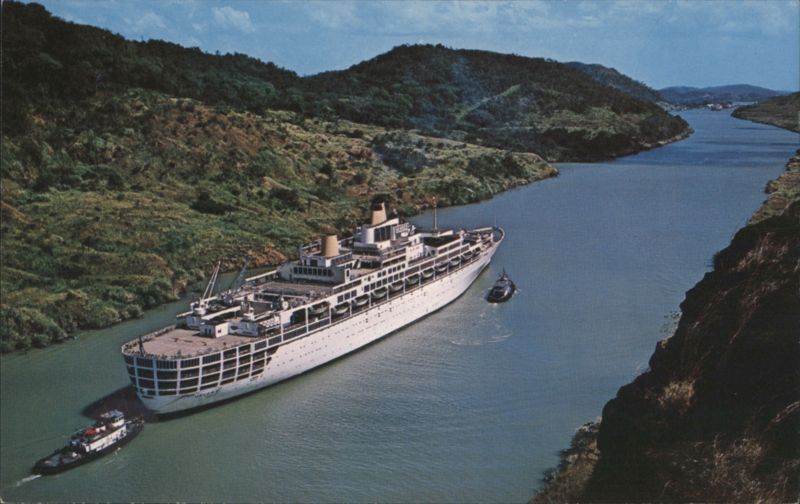 M.V. Oriana in the Culebra Cut, Panama Canal Foto Flatau