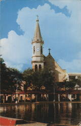 Iglesia de San Antonio María Claret, Pereira, Colombia Postcard