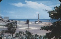 Monument of 'Maine' and U.S.A. Embassy, Havana Postcard
