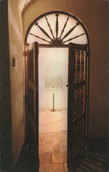 Tomb of Juan Ponce de Leon, San Jose Church, San Juan Postcard