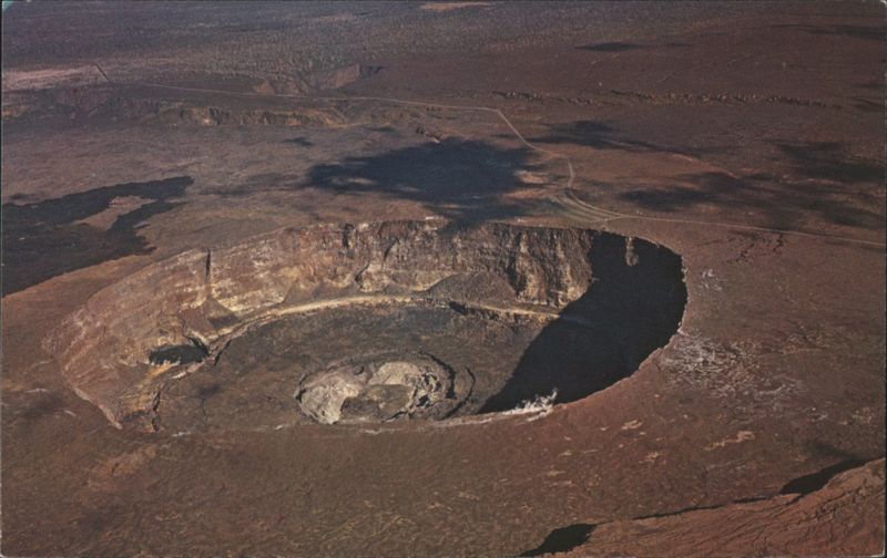 Halemaumau Crater, Hawaii Volcanoes National Park