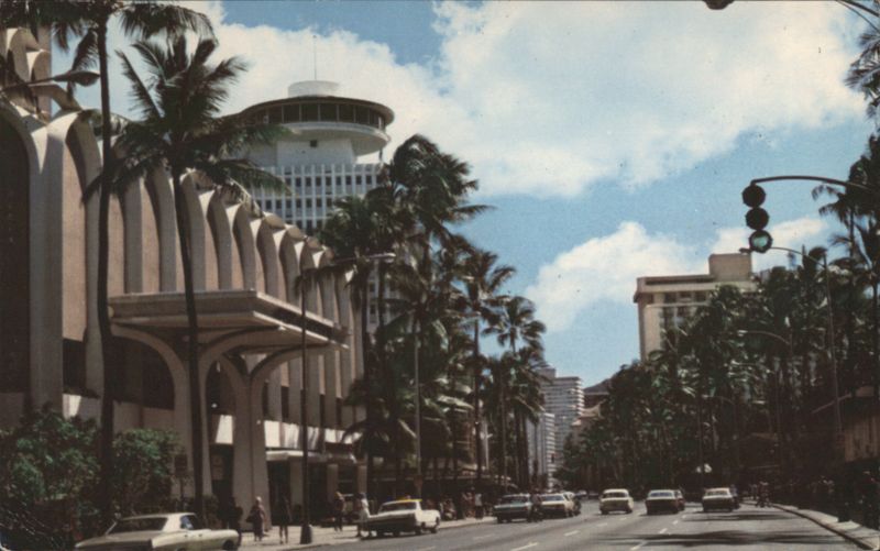 Modern Kalakaua Avenue, Waikiki, Honolulu Hawaii Loye Guthrie