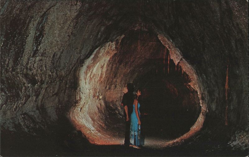 Thurston Lava Tube, Hawaii Volcano National Park Bob Petley
