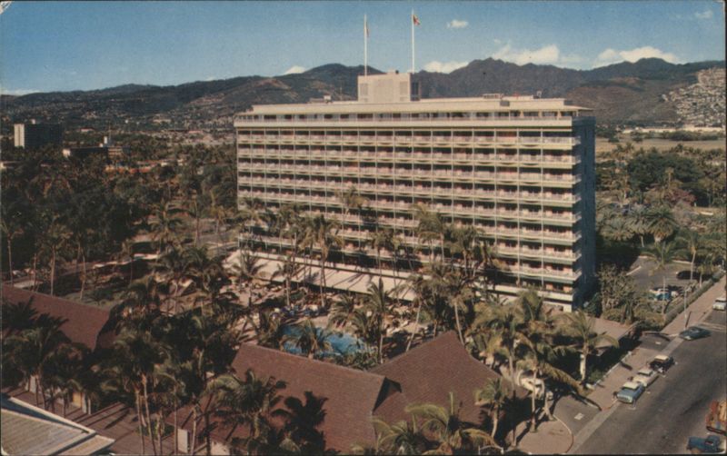 Princess Kaiulani Hotel, Waikiki Beach, Honolulu Hawaii