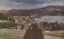 Hood River, Oregon - Columbia River View Postcard
