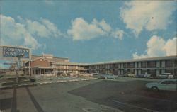 Rodeway Inn on W. Mockingbird Lane with Pool, Dallas Postcard
