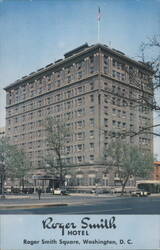 Roger Smith Hotel on Roger Smith Square, Washington, D.C. Postcard