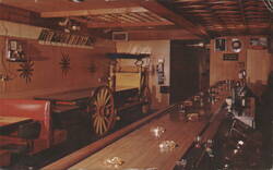 The Hub, Santa Rosa Interior with Wagon Wheel Decor Postcard