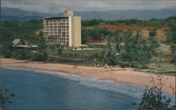 Kauai Surf Hotel on Kalapaki Beach, Kauai Postcard