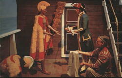 Captain James Cook Discovers Hawaiian Islands Wax Museum Postcard