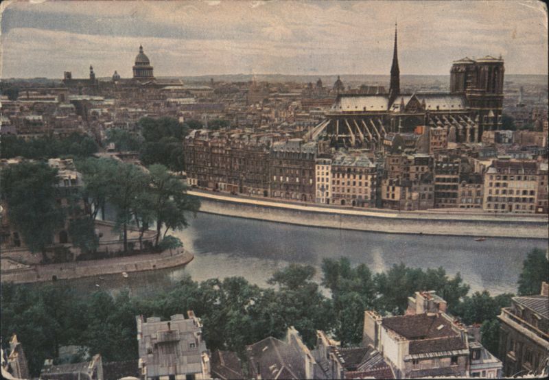 Paris: Île Saint-Louis, Île de la Cité, and Left Bank of Seine France