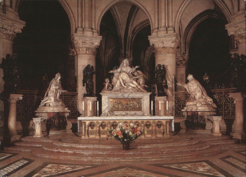 Notre-Dame de Paris: Vow of Louis XIII, Pietà & Royal Statues France