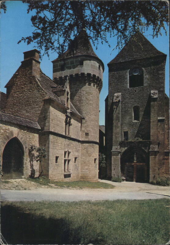 Le Château et L'Eglise (XVI scle) - Saint Géniès France